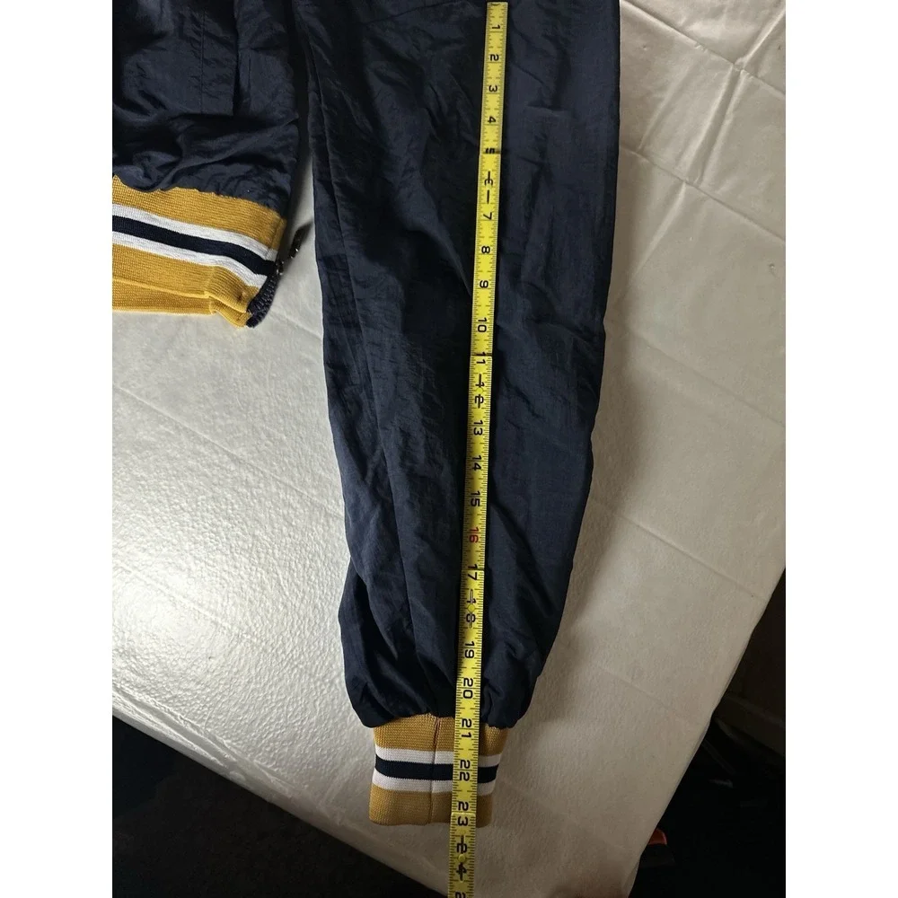 Russell Athletic size men